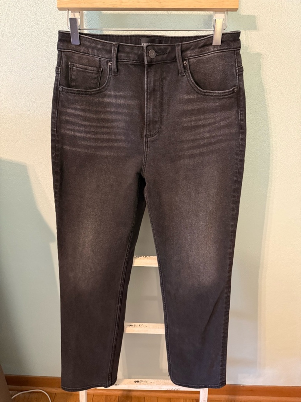 DRIFTWOOD Faded Charcoal Black High-Rise Straight Leg Ankle Jeans Size 28 - Picture 1 of 9